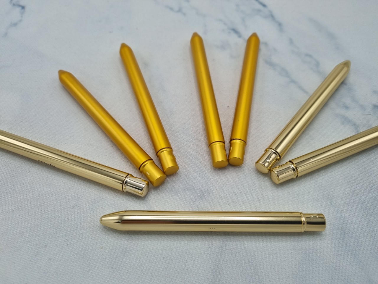 Chổi cọ đánh son môi có nắp đậy 1245 (ảnh thật)