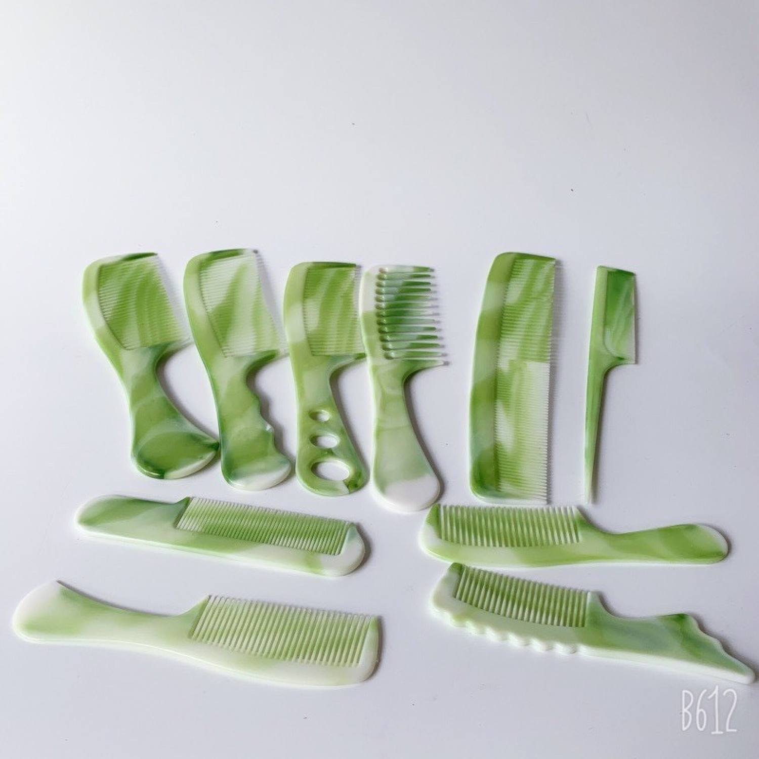 Lược chải tóclược tạo kiểu tóc( set 10 cái) Siêu Tiện Dụng