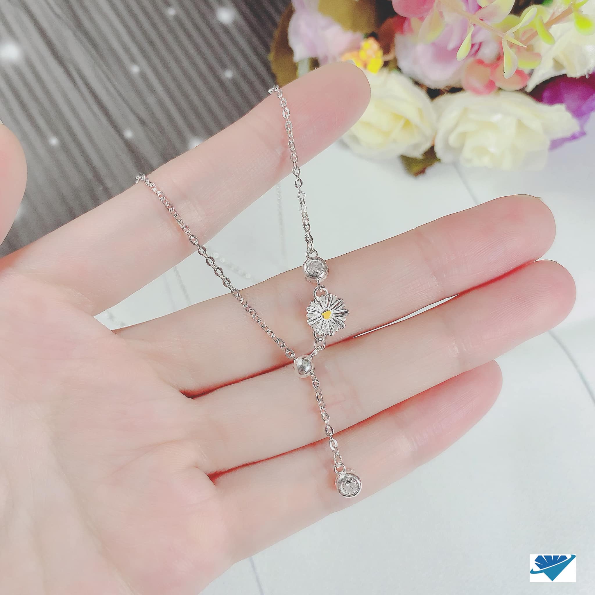Dây chuyền bạc mặt hoa cúc MS80