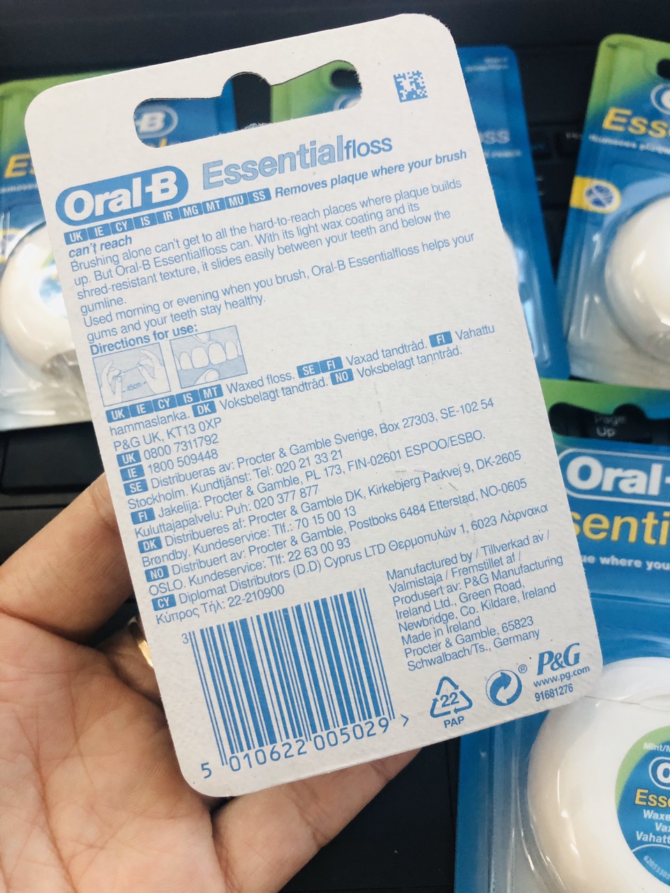 Chỉ Nha Khoa ORAL-B ESSENTIAL FLOSS 50m