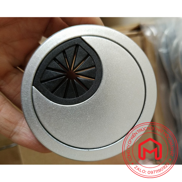 Nắp luồn dây điện tròn nhựa mạ bạc (lỗ khoét 50mm- lỗ khoét 60mm)