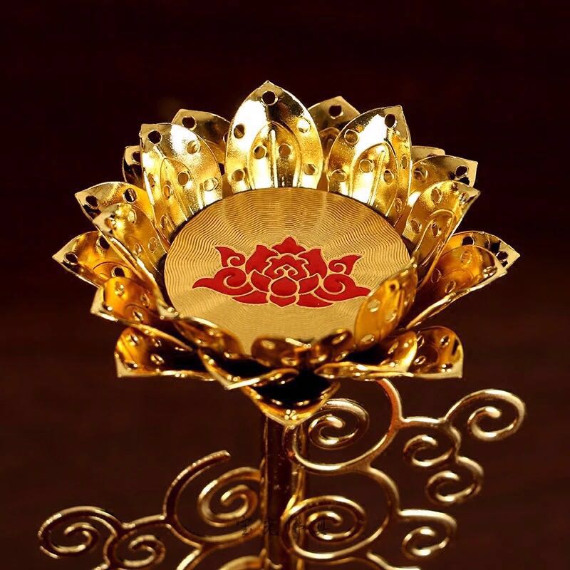 Đế nến hoa sen 1 ngọn Hợp kim