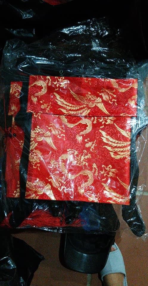 cặp Đèn lồng lục giác Hội An khung gỗ size 40cm Gấm Đỏ