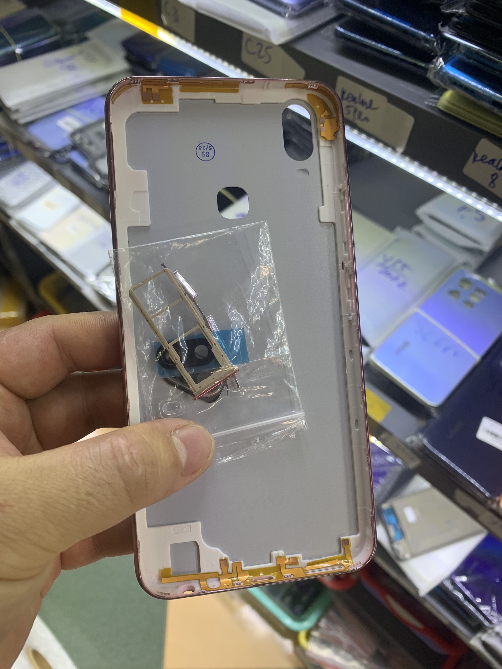 Nắp Lưng điện thoại Vivo Y11 ( miếng lưng, phím bấm, kính camera)