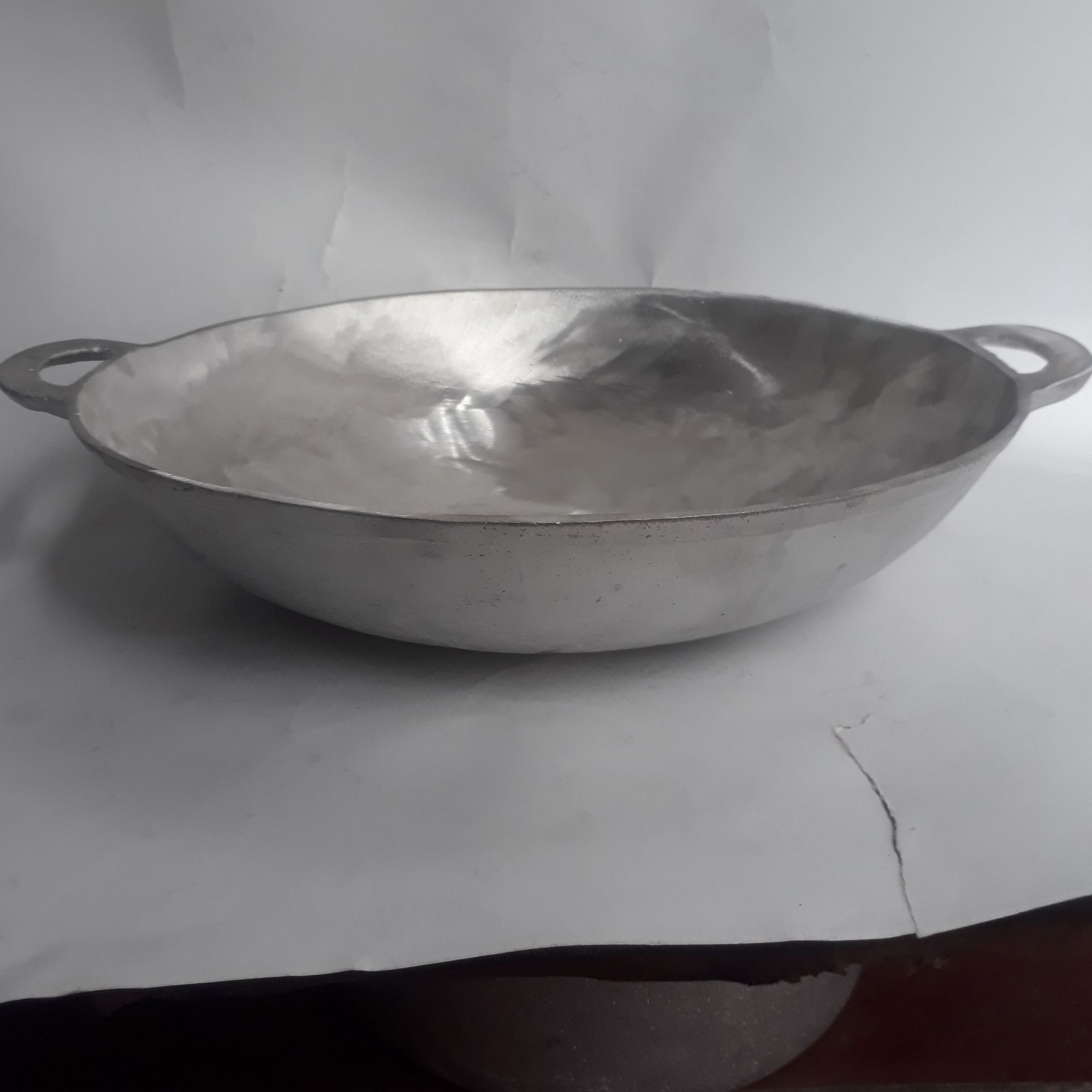 Chảo gang đáy vũng chiên bánh xèo dk30cm