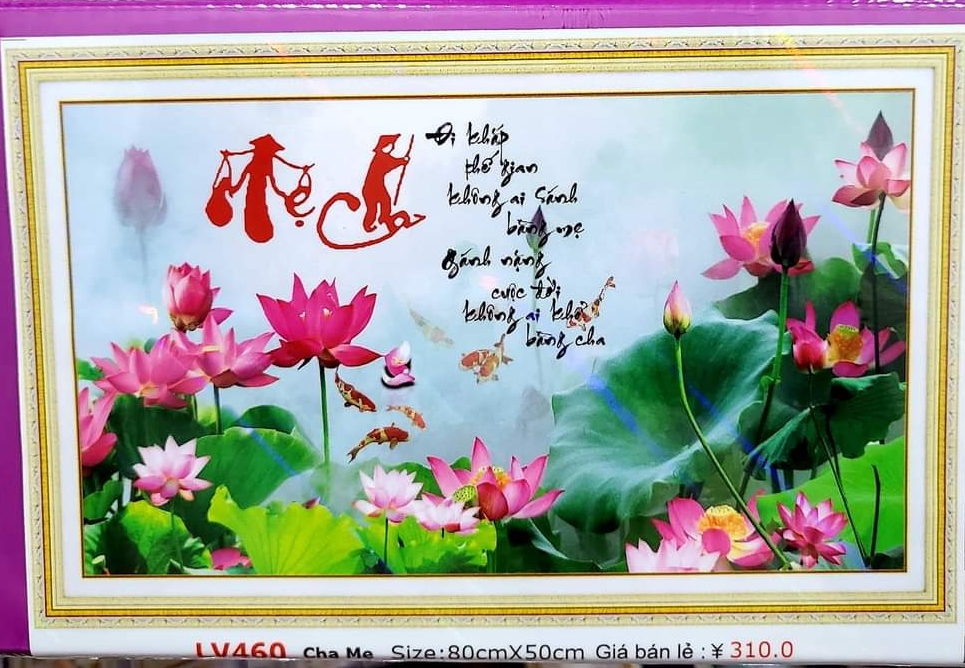 Tranh đính đá cha mẹ cha mẹ hoa sen lv460 kích thước 80x50cm siêu thị tranh thêu