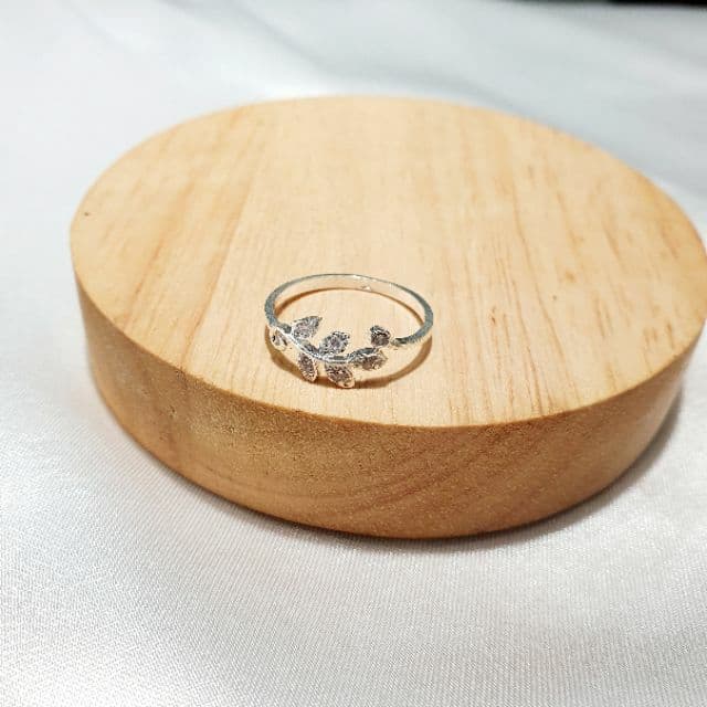 Nhẫn lá Oliu Bạc Ta cao cấp