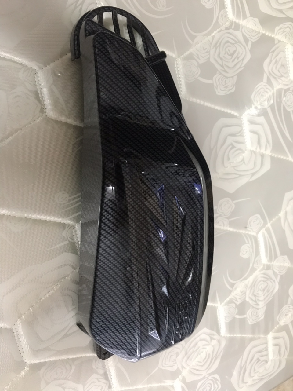 [HCM]ỐP PÔ E CARBON AIR BLADE CLICK VARIO 2018-2019 CAO CẤP