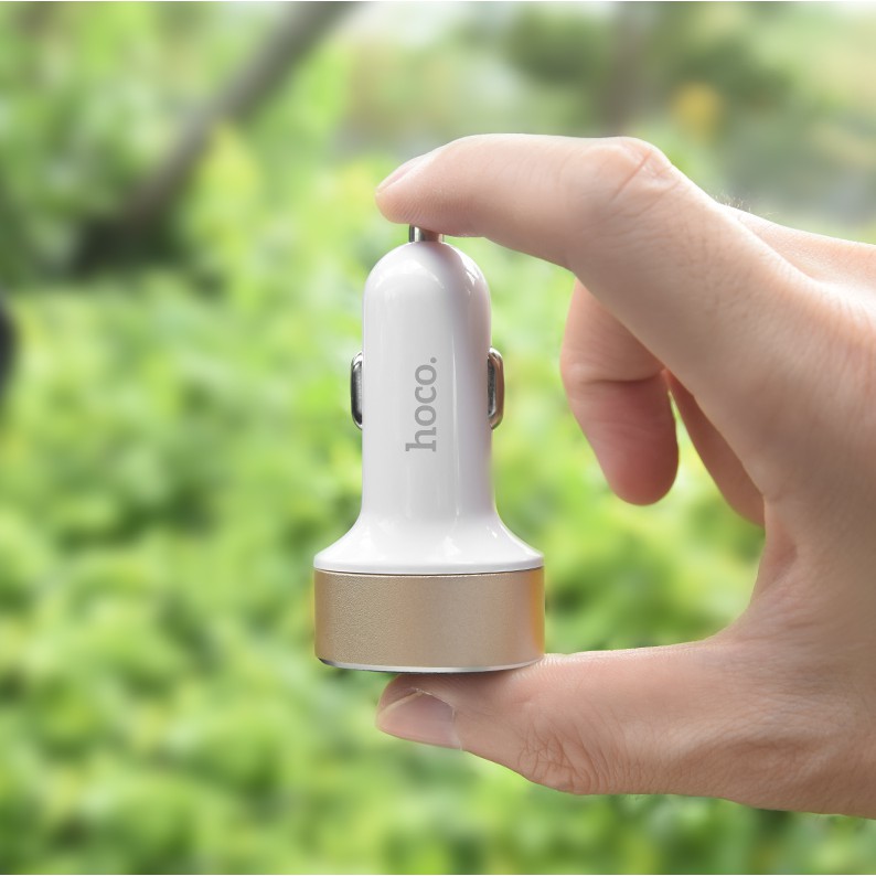Sạc điện thoại trên ô tô HOCO Z26 [ 2 cổng USB ]