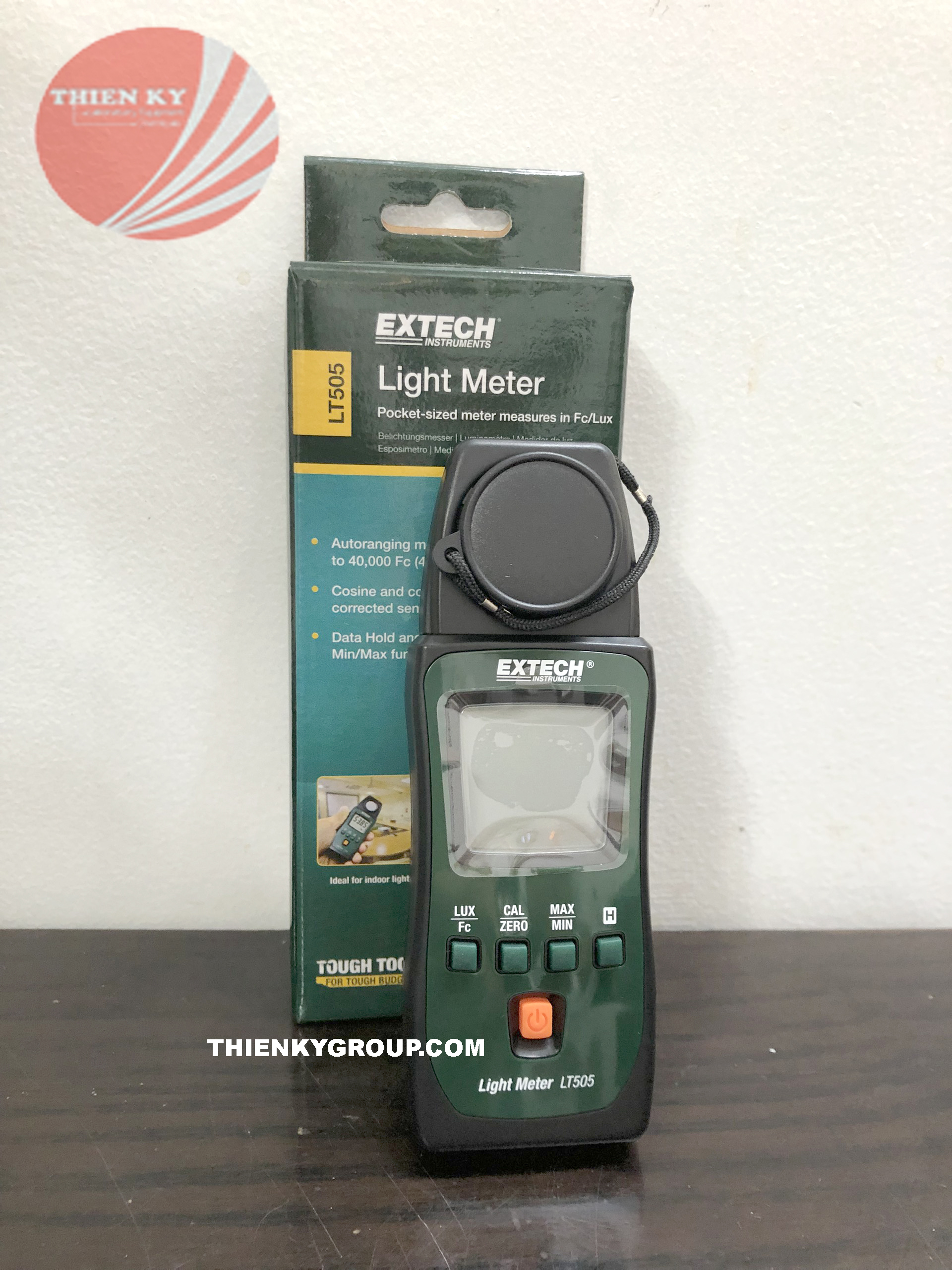 Máy đo cường độ ánh sáng Extech LT505