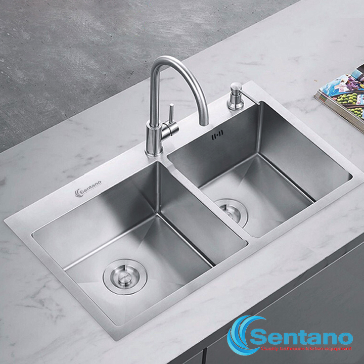 [SALE RẺ] Chậu rửa chén đúc liền khối inox 304( 8245 CÂN ) tặng bộ xả chống hôi +vòi rửa chén lạnh STN-501 và bình xà bông