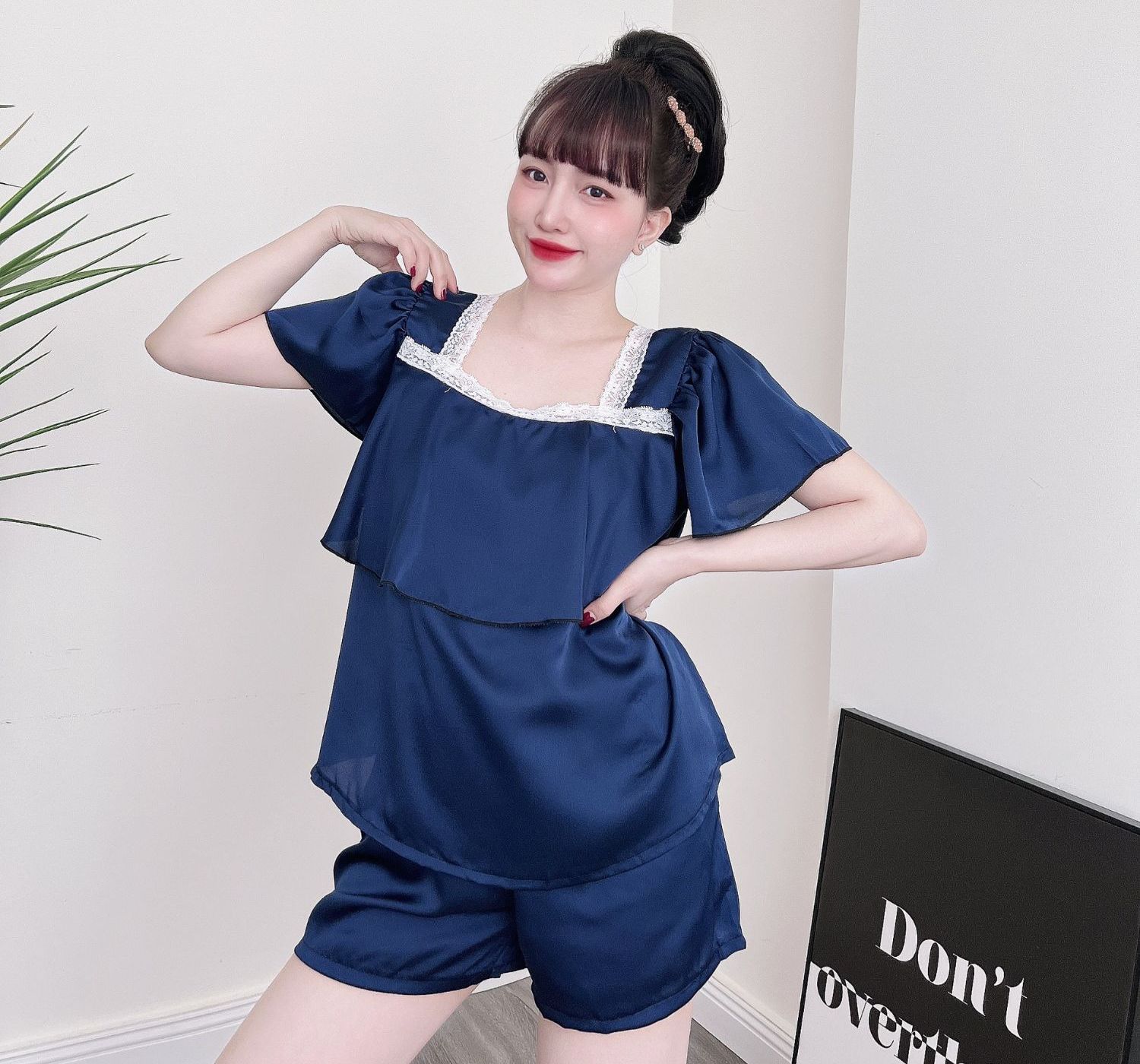 Đồ Bộ Bigsize Đùi Lụa Satin Cổ Vuông  50-100kg