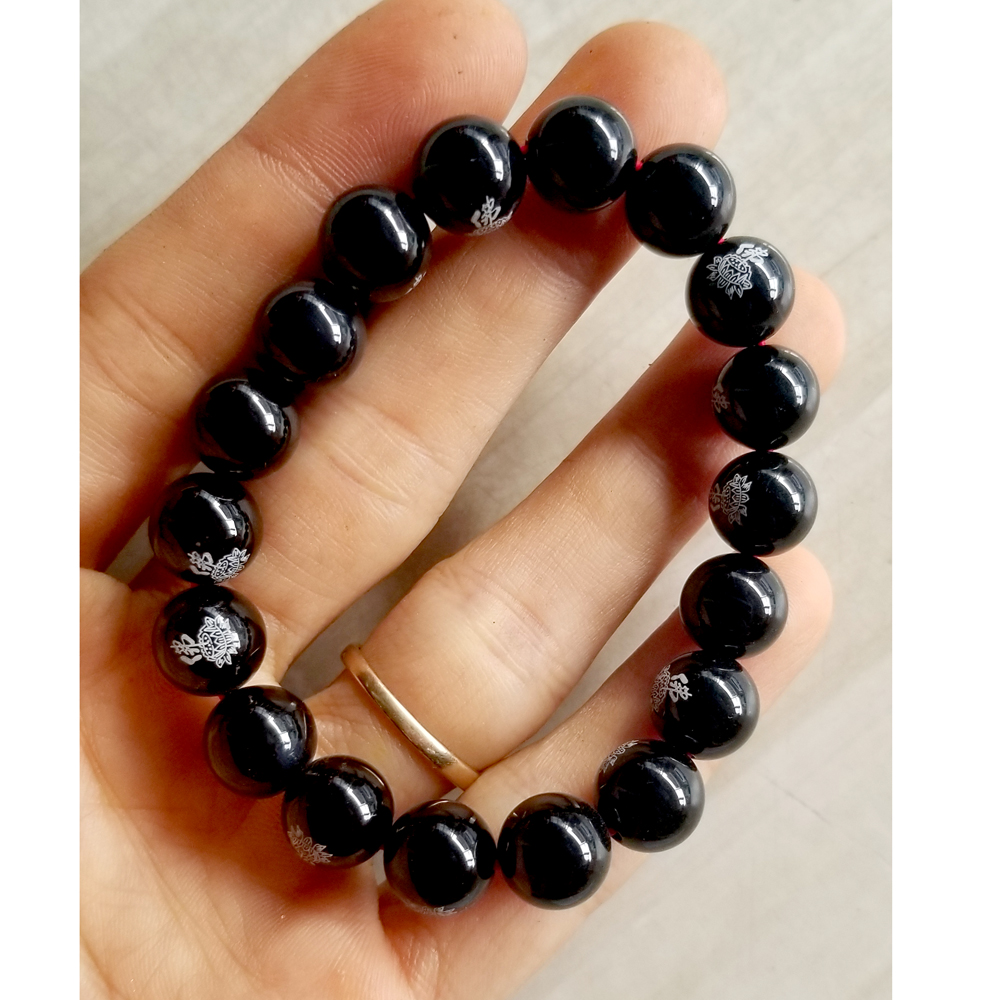 [HCM]Vòng tay chuỗi đá mã não đen hoa sen trắng-Nhiều cỡ ly