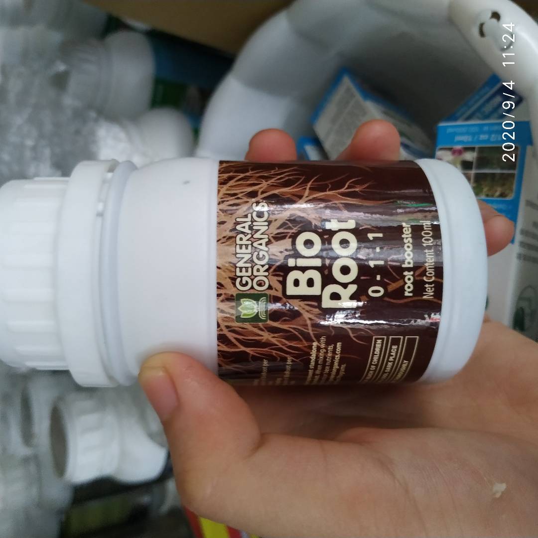 Phân bón hữu cơ kích rễ Bioroot nhập khẩu Mỹ 100ml