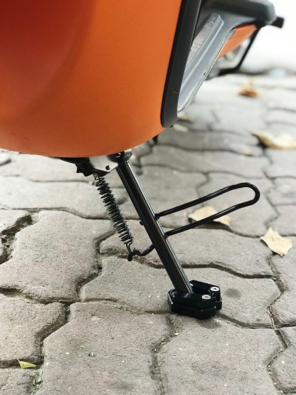ĐẾ ĐỠ CHÂN CHỐNG VESPA SPRINT/PRIMA/LX/GTS/S