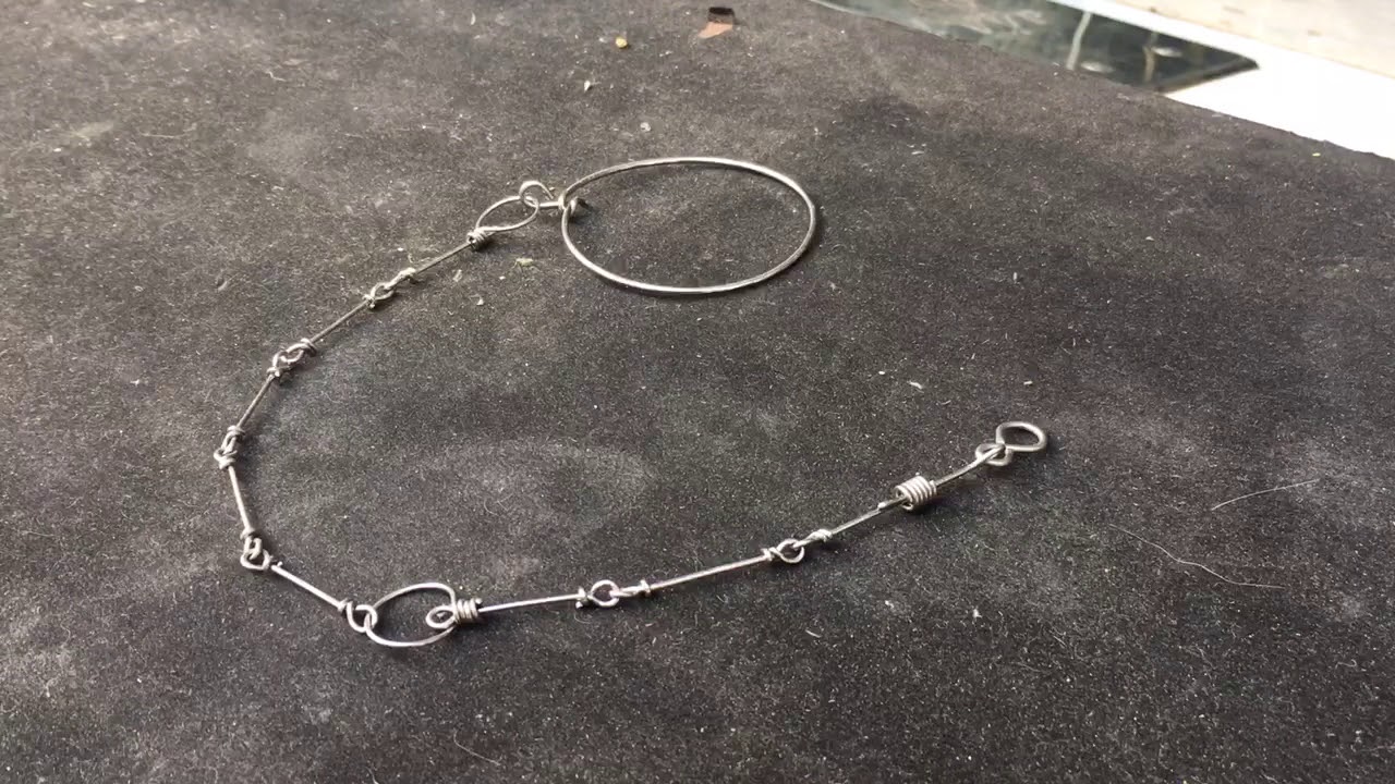 Xích Chân Cho Vẹt 30Cm (Kiểu Thái Lan) Kèm Vòng Số 8