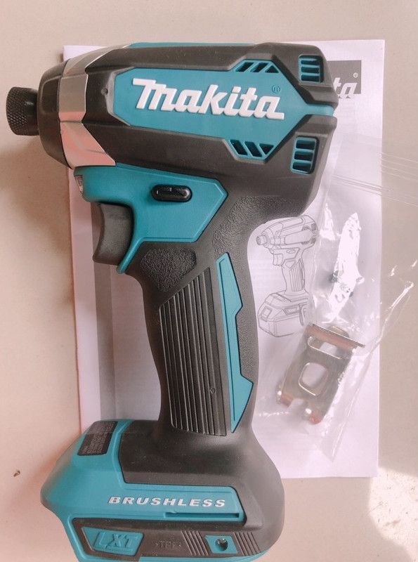 Body Máy bắt vít Makita XDT13 ( hàng USA)