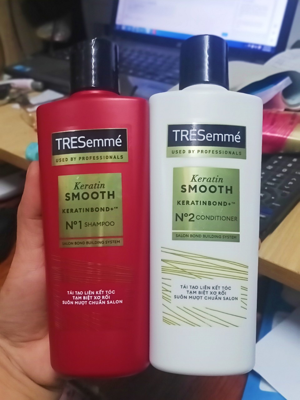 Dầu Gội/ Xả Tresemmé Keratin Smooth 136g
