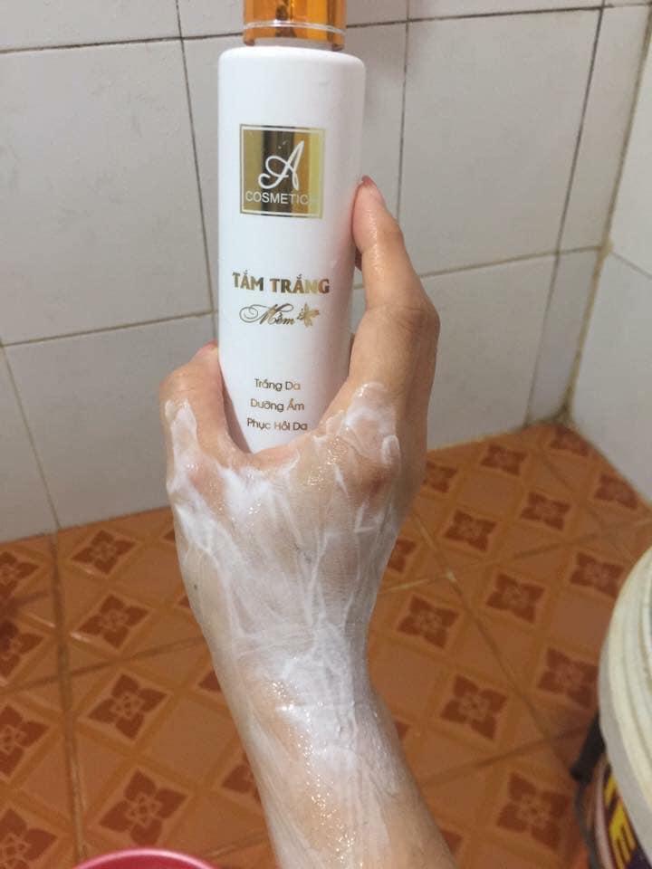 Sữa tắm trắng da - Sữa Tắm Trắng Mềm (TRẮNG MỊN - DUỠNG ẨM - PHỤC HỒI DA)