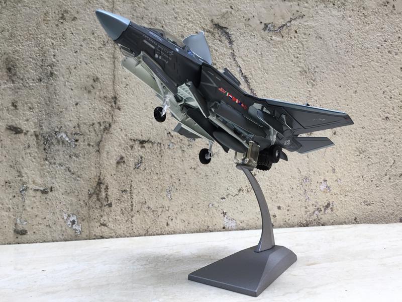 [HCM]Mô hình Máy bay F- 35B Lightning II - 1:72