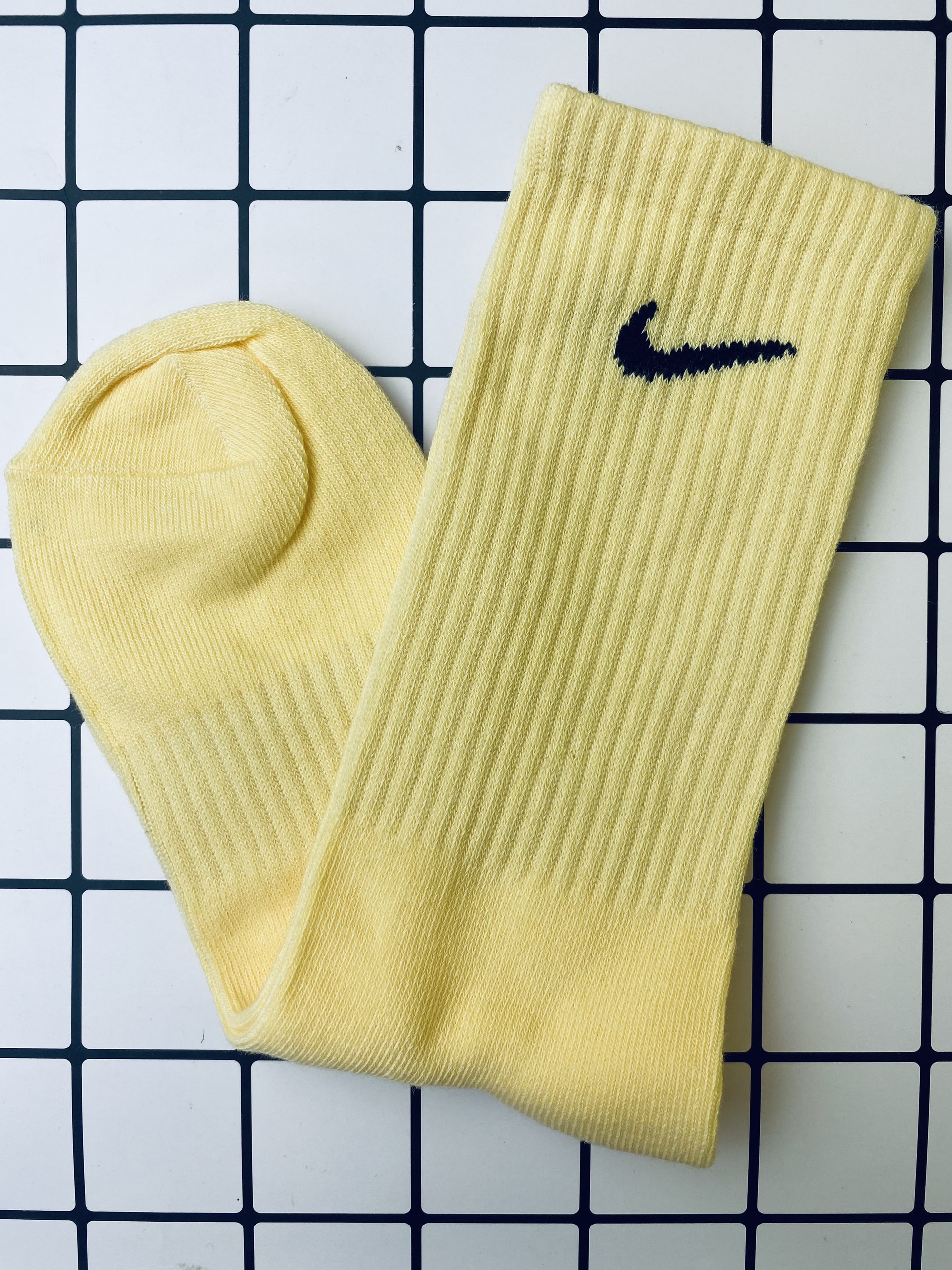 Tất Vớ Nike Dài Nam Nữ Nhiều Màu