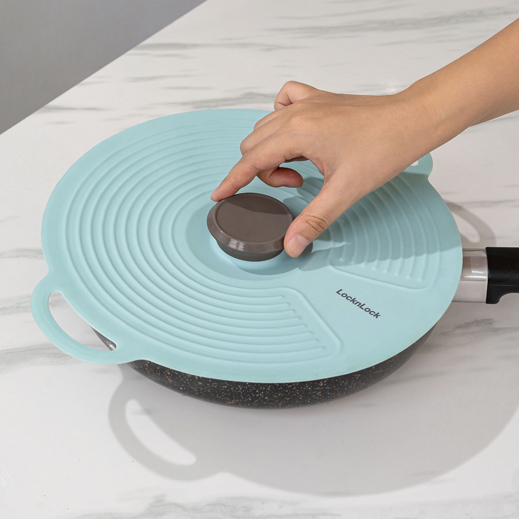 Nắp Đậy Nồi Chảo Bằng Silicone Lock&Lock Đường Kính 28cm CKT431MIT