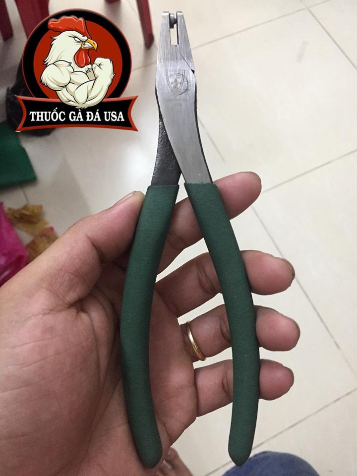 Kềm bấm chì chân đánh dấu bổn bang cho gà
