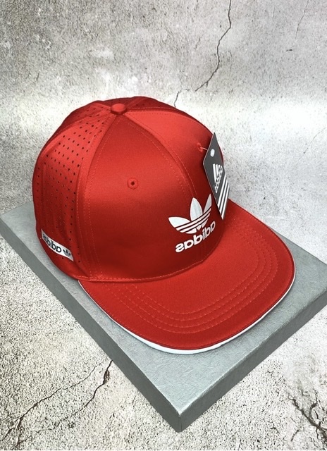 Nón kết snapback dù lổ in das phảng quang- Mũ kết lưỡi trai hiphop thời trang nam