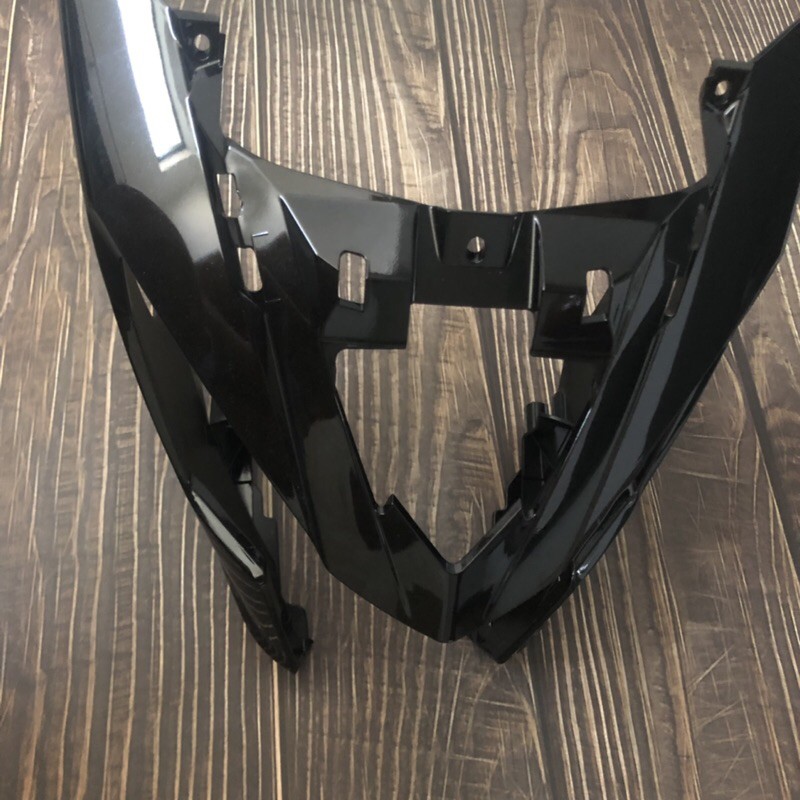 ỐP ĐẦU ĐÈN MÀU ĐEN BÓNG SATRIA FI - RAIDER FI 150