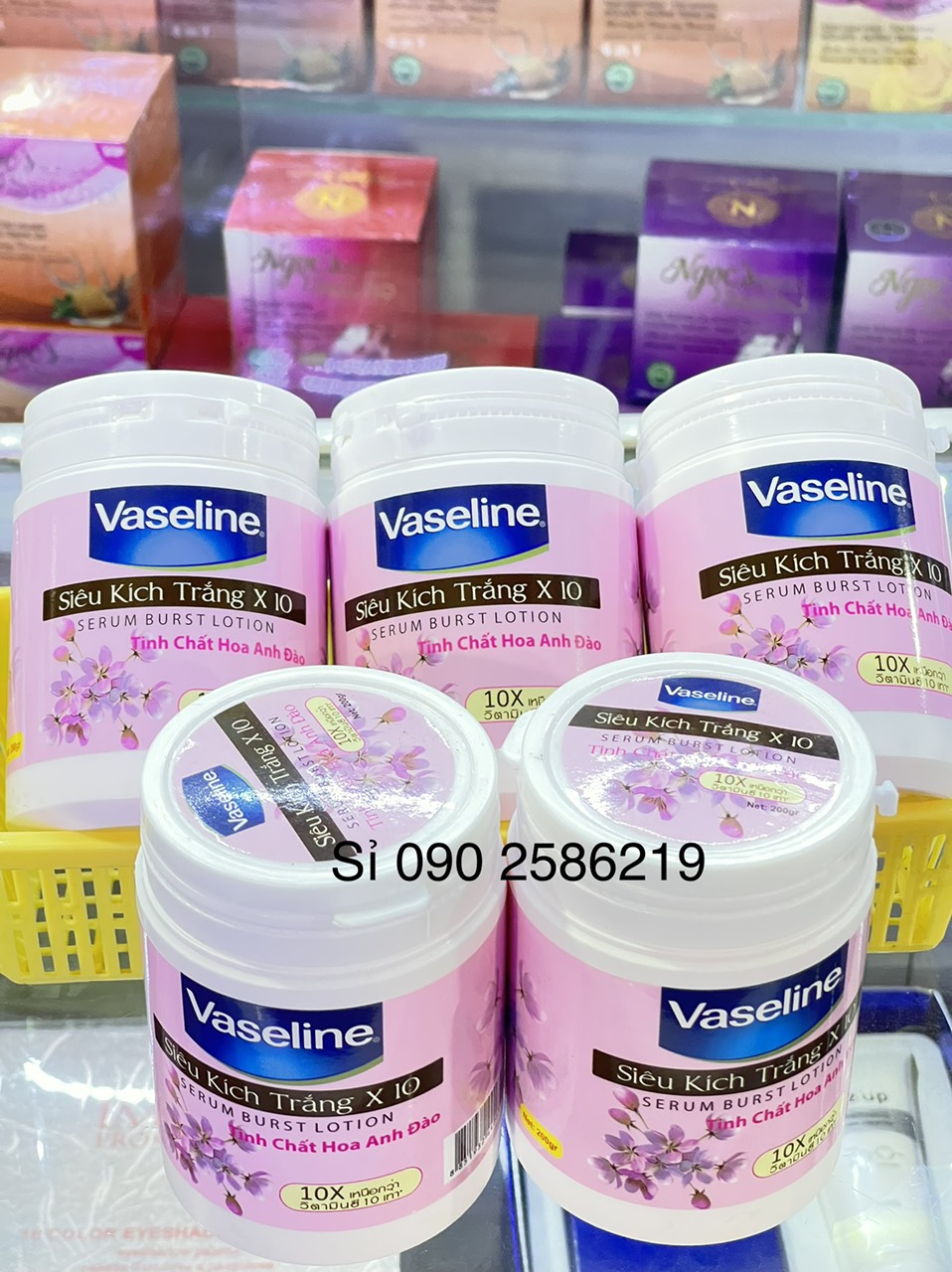 ( Thái Lan) kem Body Siêu Kích Trắng Vaseline 250g