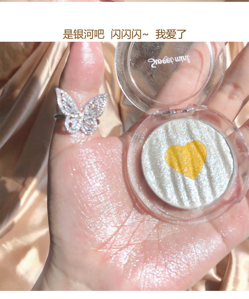 Phấn Bắt Sáng Kiêm Phấn Má Sweet Mint Heart In Box