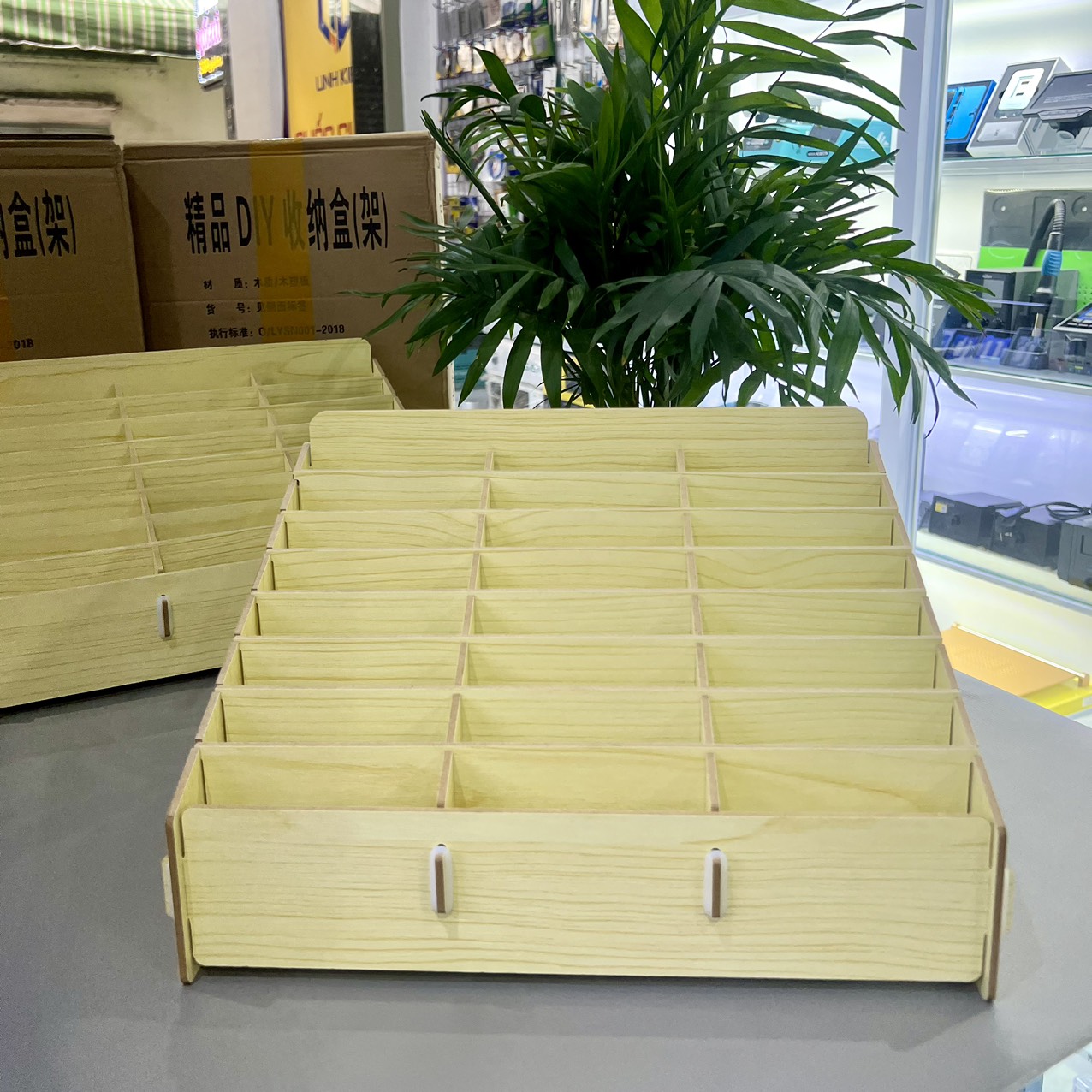 Kệ gỗ đa năng 24 ngăn dễ dàng lắp ráp