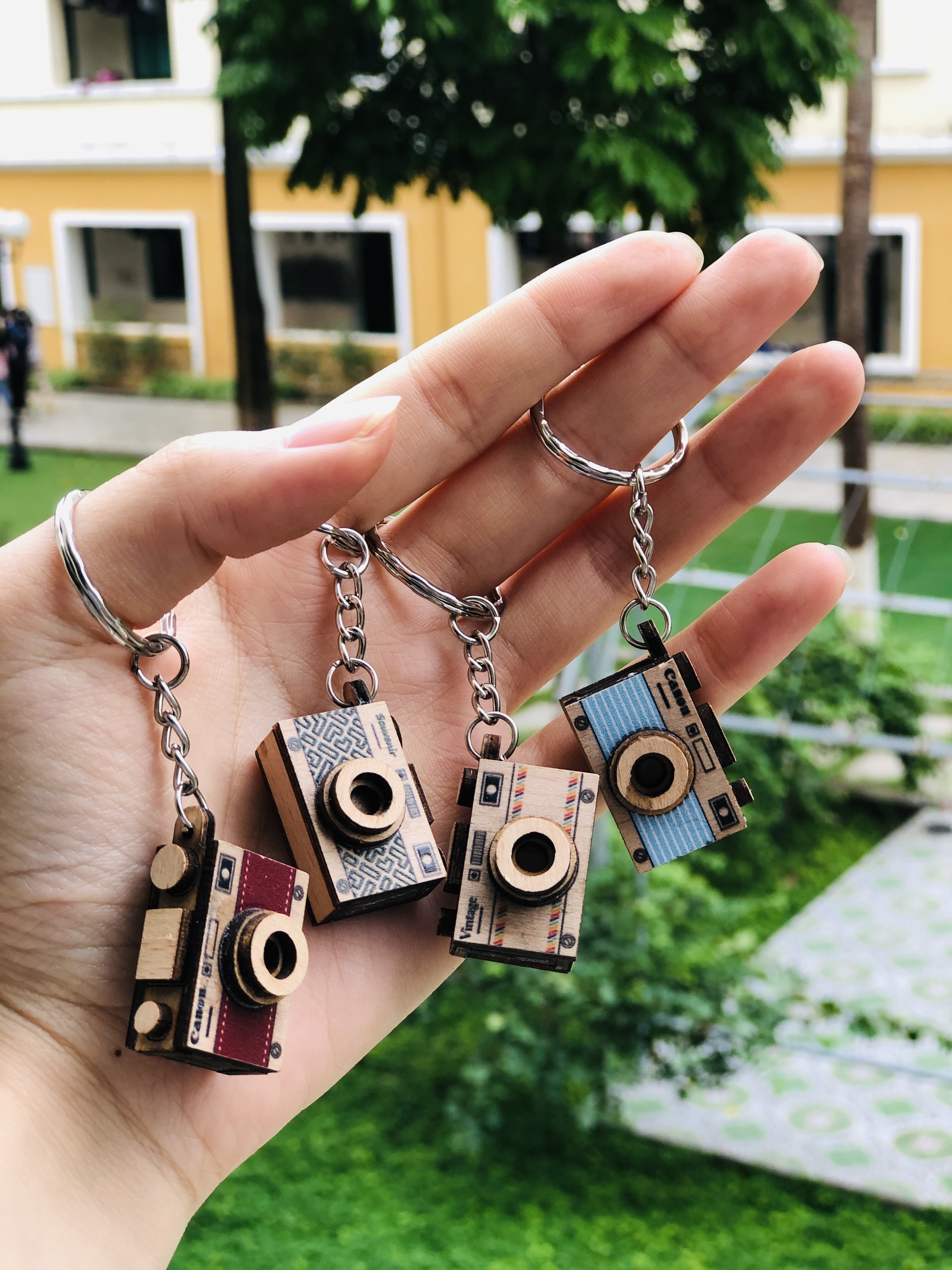 Móc khóa Gỗ máy ảnh