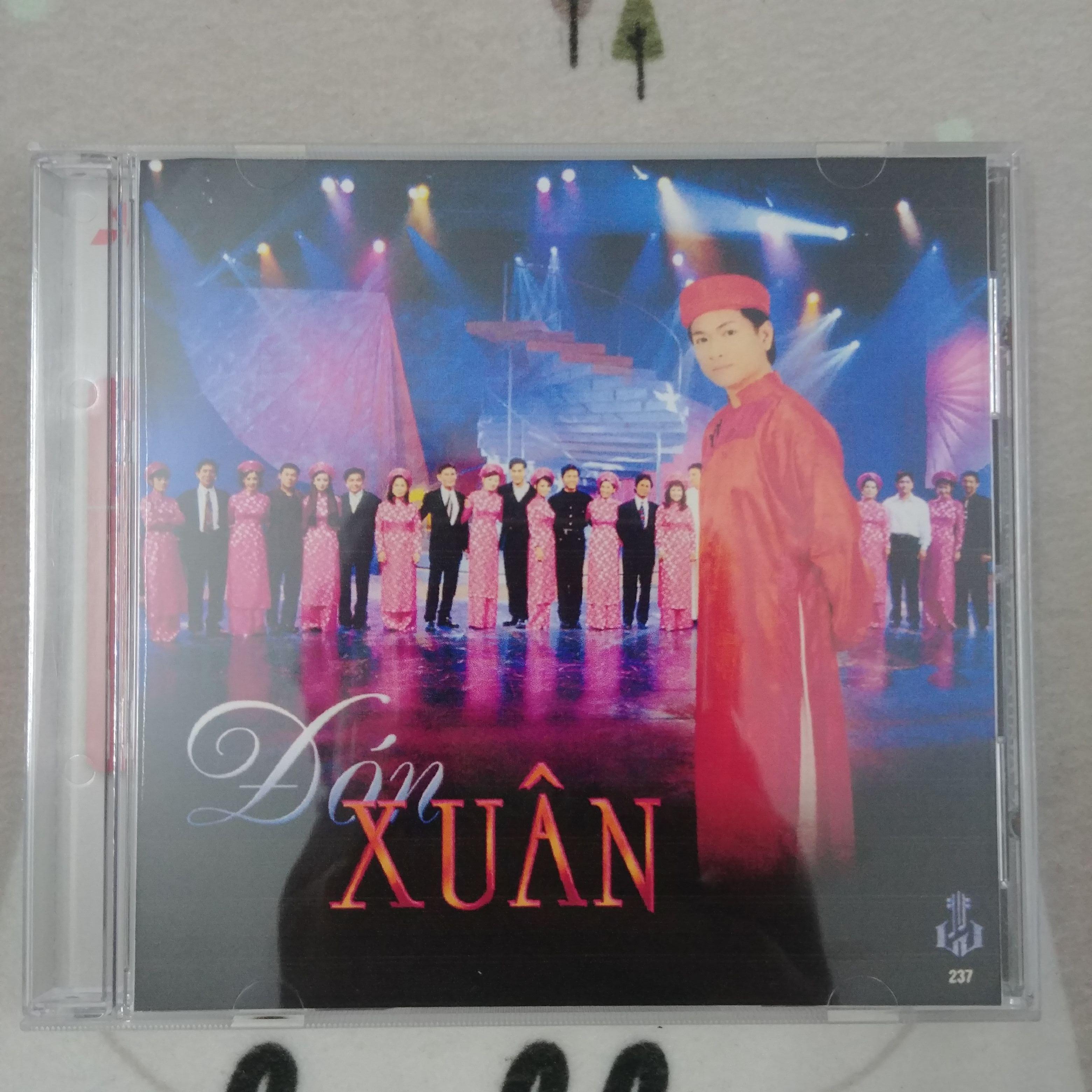 [HCM]CD Đón Xuân - Làng Văn CD 237