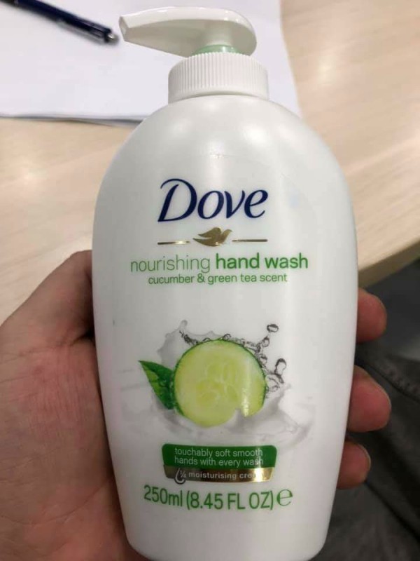 Nước rửa tay Dove 250ml trà xanh nhập khẩu