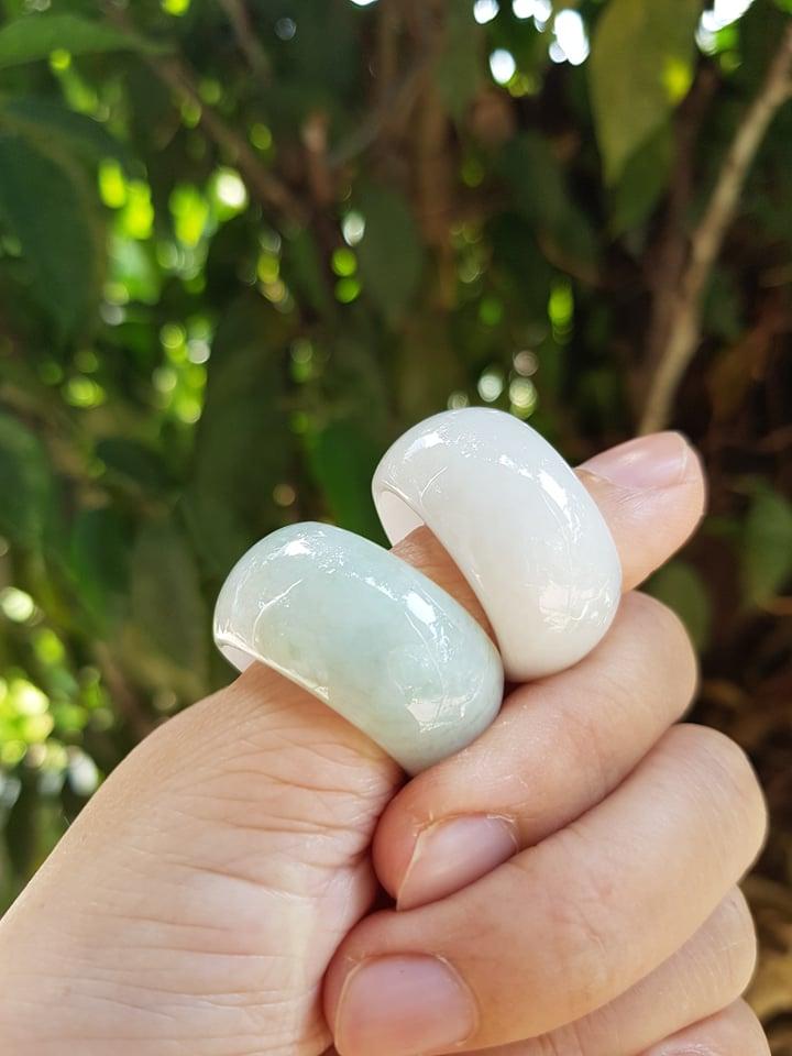 Nhẫn Nam Đá Ngọc Phỉ Thúy Bản Tròn