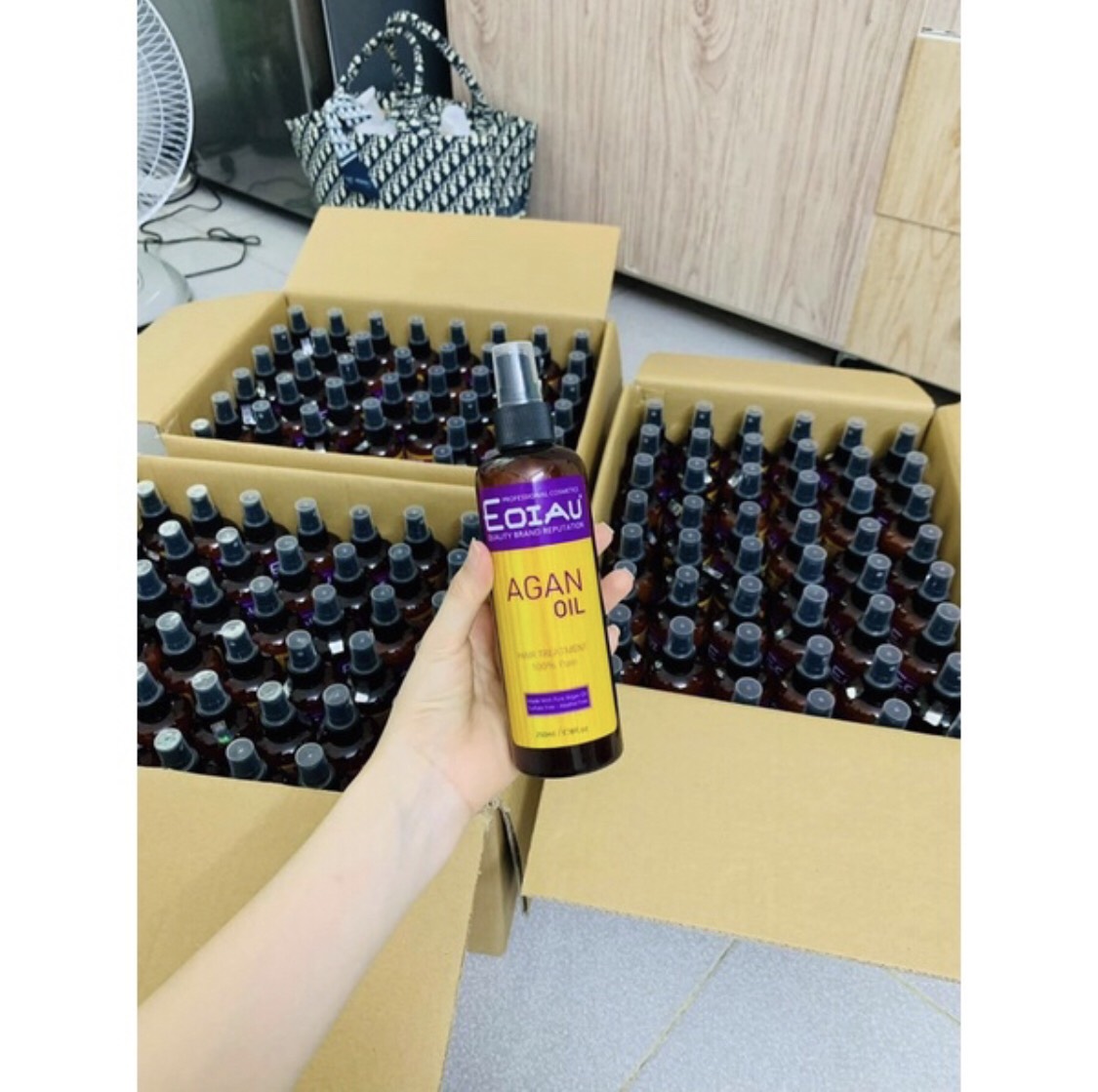 Xịt Dưỡng phục hồi tóc 2 lớp EOIAU 250 ml