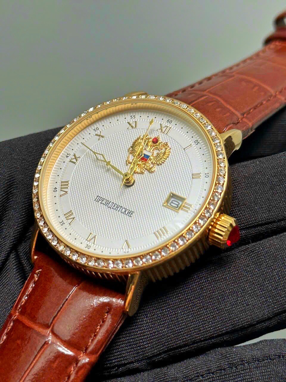 Đồng Hồ Nga Poljot President Mặt Tròn Đính Đá, Máy Automatic