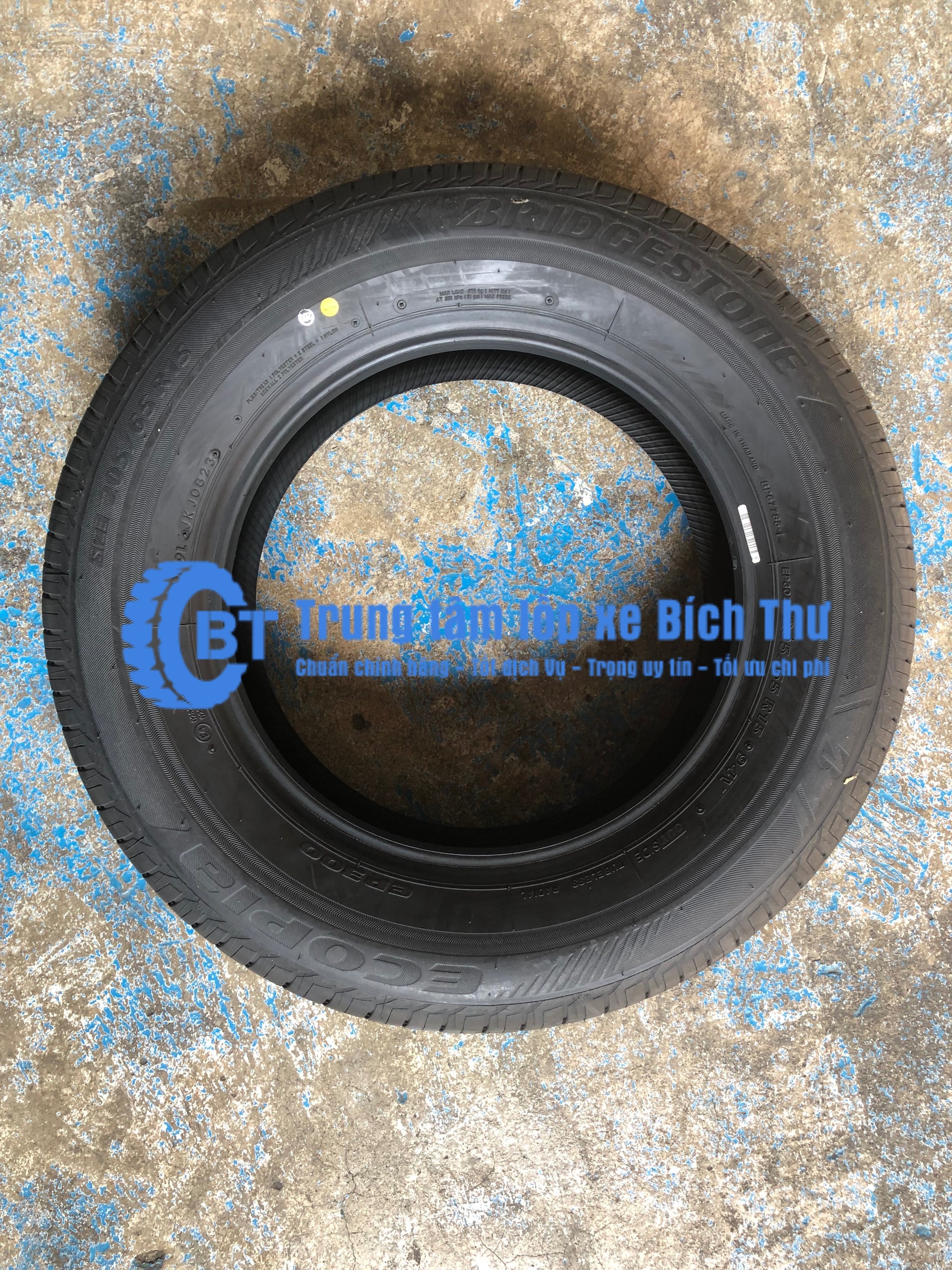 Lốp bridgestone 205/65R15 EP300