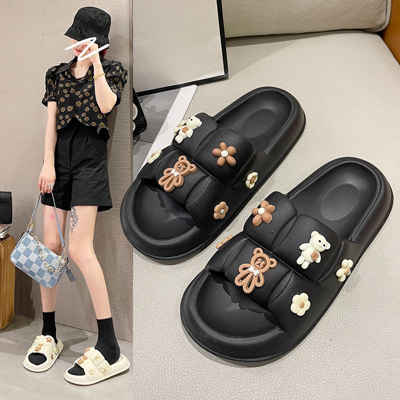 Dép Bánh Mì Chao Gắn Sticker Cute
