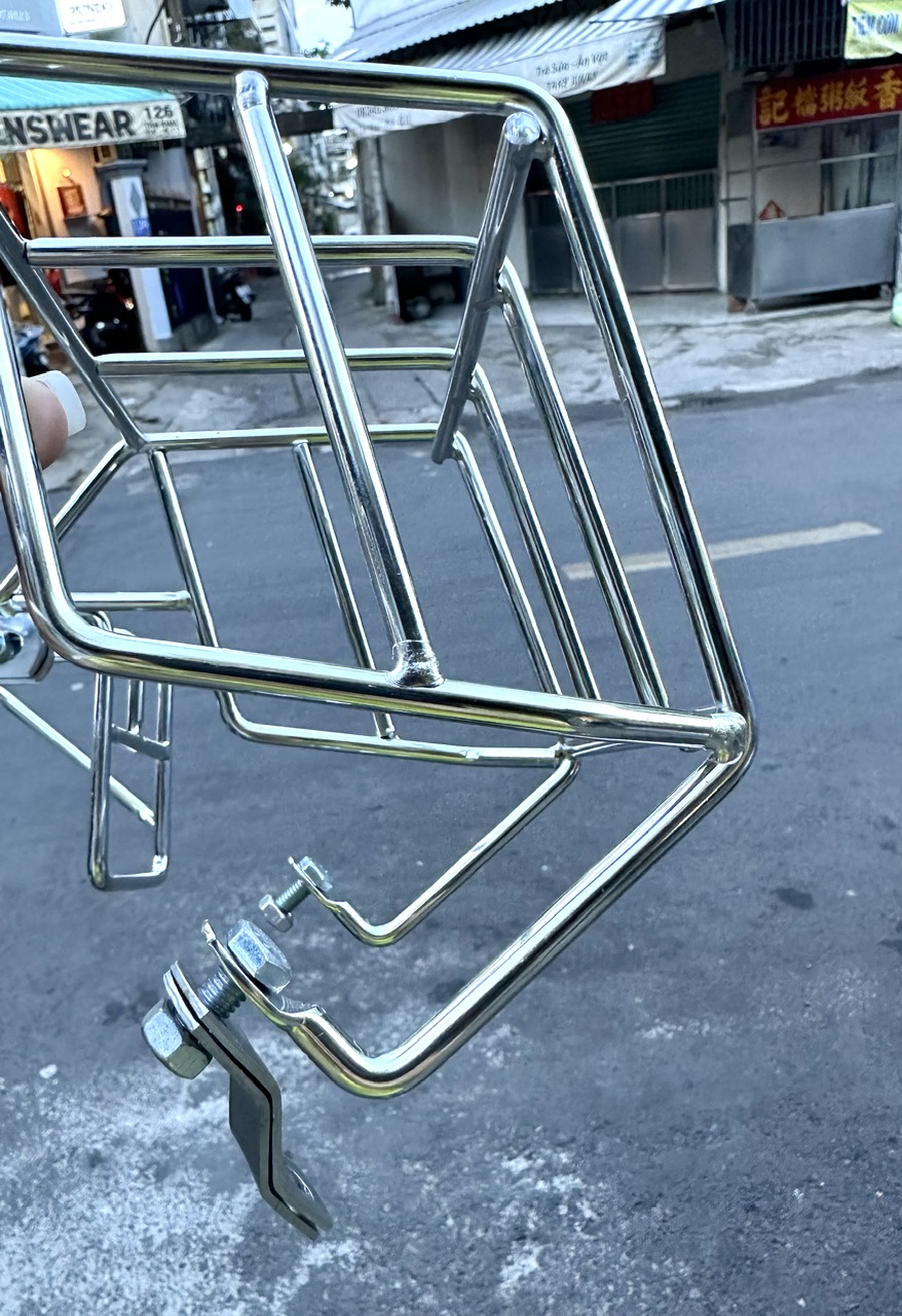 BẢO VỆ ĐÈN HẬU XE CUB 81 INOX