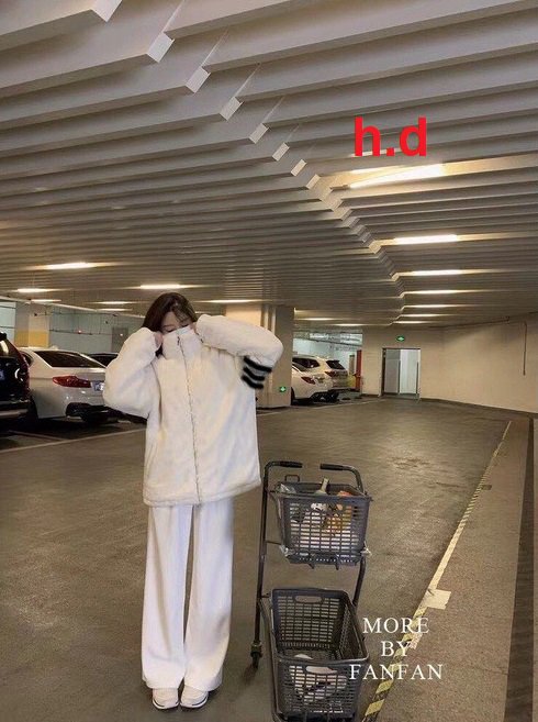 ÁO LÔNG NỮ CAO CẤP ZIPPER TAY PHỐI KẺ NGANG LÔNG MỀM MỊN NHƯ DA E BÉ-ĐH