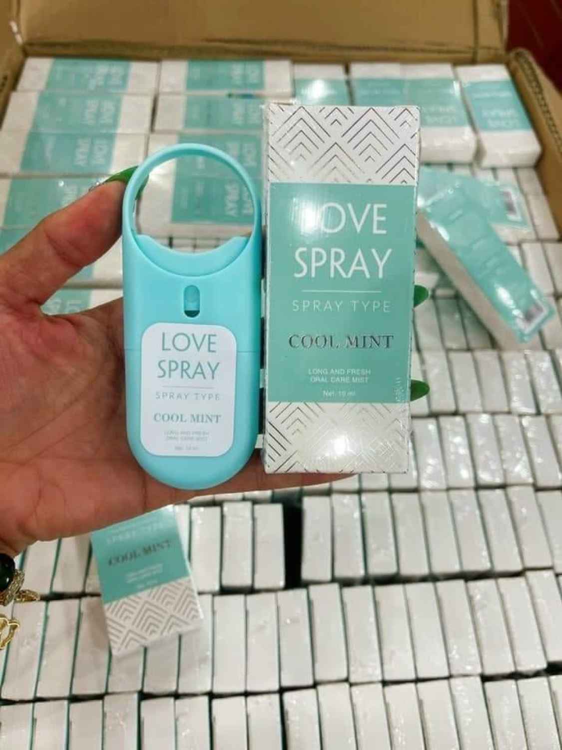 Xịt thơm miệng love spray