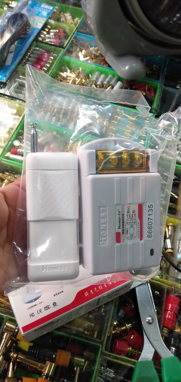 Công tắc điều khiển từ xa cho máy bơm nước công suất lớn
