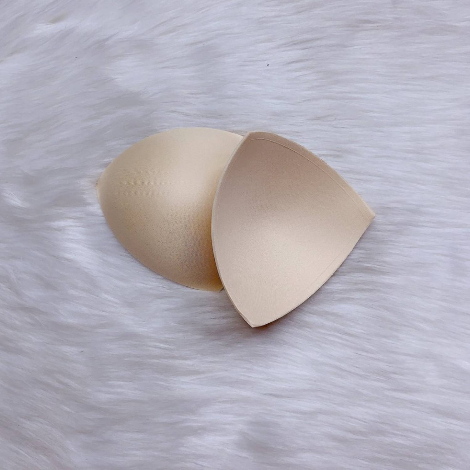 Miếng đệm nâng ngực mút xốp tam giác (2 miếng) MD01