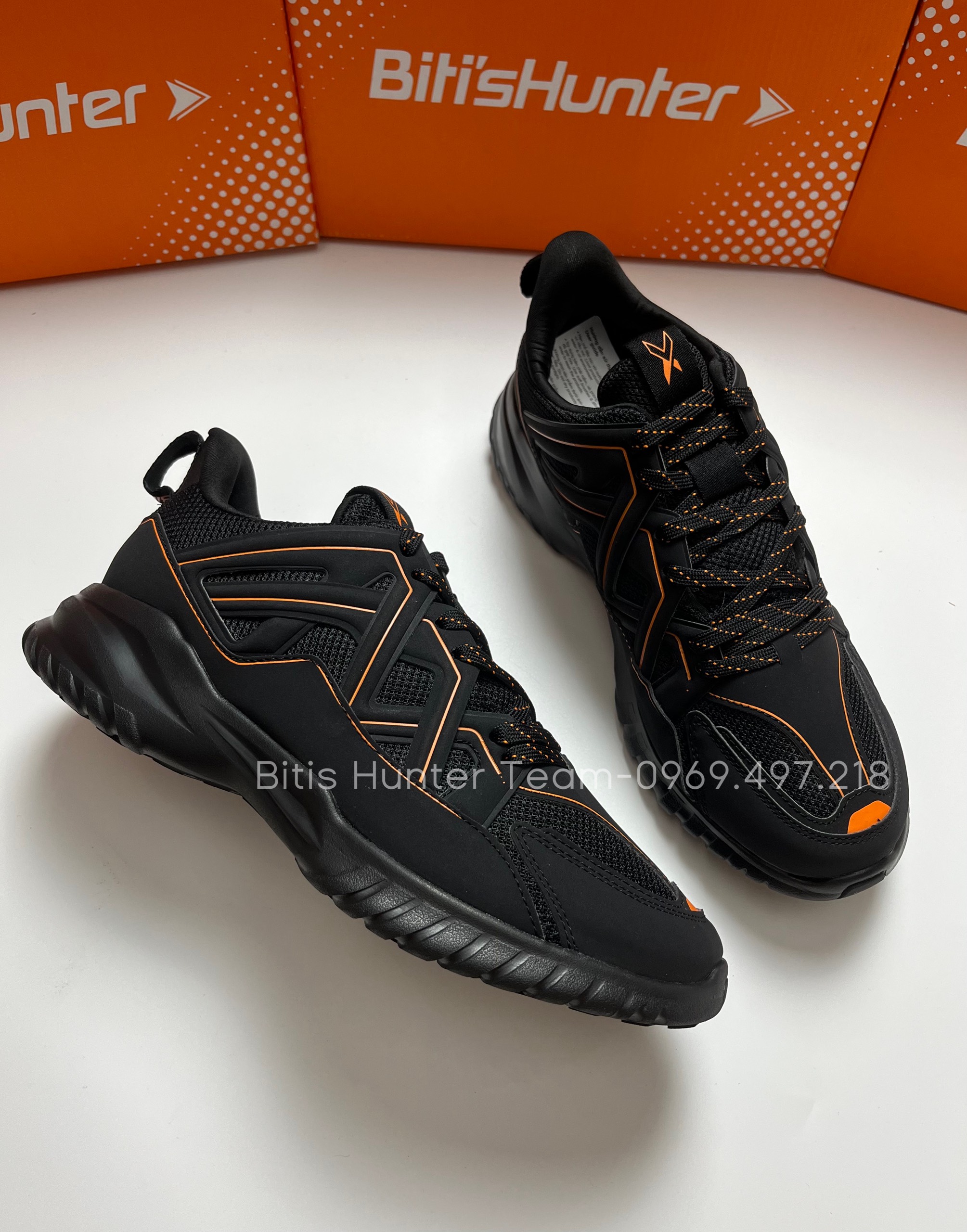 Giày Thể Thao Cao Cấp Nam Nữ Bitis Hunter X Multi Layer - DSMH02800DEN/DSWH02800DEN