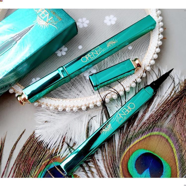 Bút kẻ mắt Peacock Eyeliner Gecomo HT2