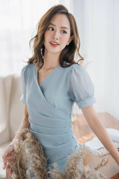ĐẦM XÒE CỔ V XẾP LY HẠT EO SWEET DRESS