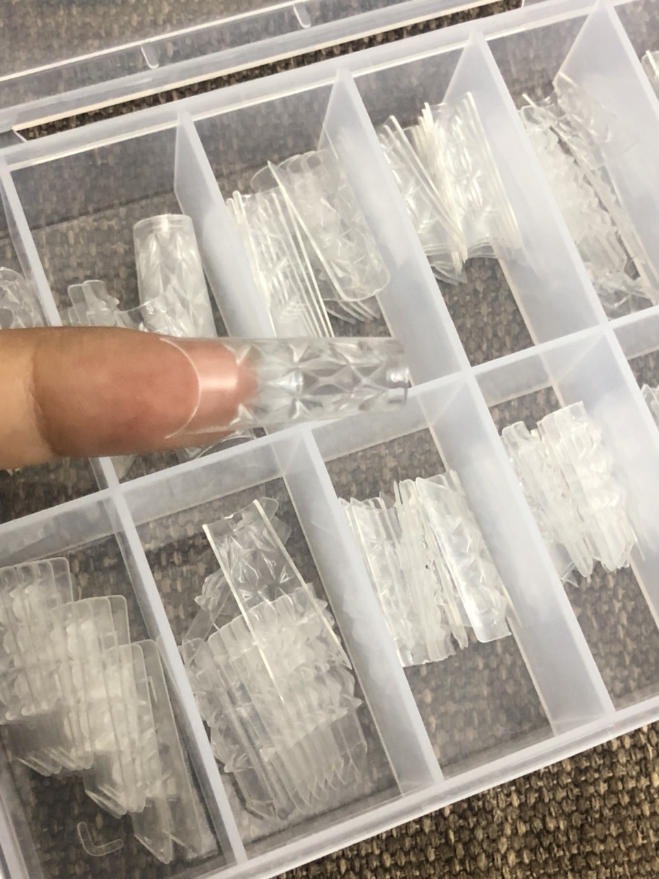 Móng nối pha lê, móng pha lê