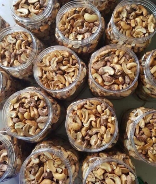 Hạt Điều Rang Muối Bình Phước Vỡ Loại A( còn vỏ lụa)